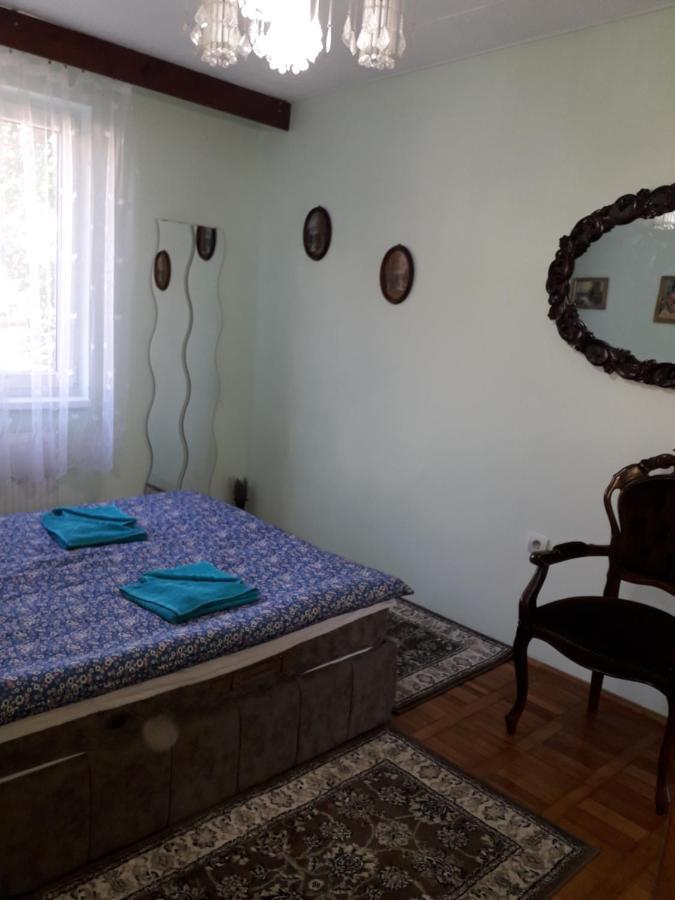 Cozy, Central 1-Bedroom Apartment In Timisoara, Romania Dış mekan fotoğraf