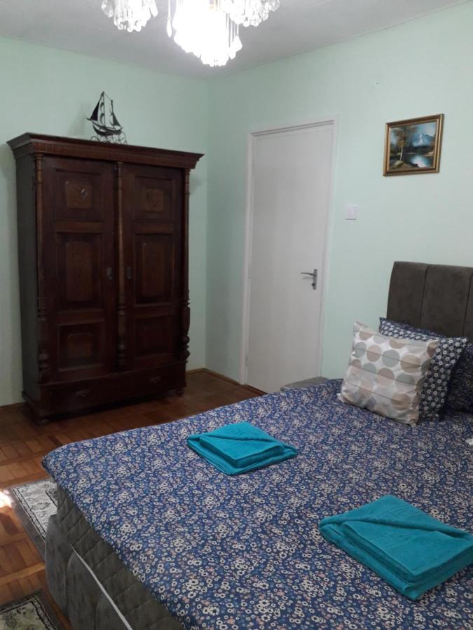 Cozy, Central 1-Bedroom Apartment In Timisoara, Romania Dış mekan fotoğraf